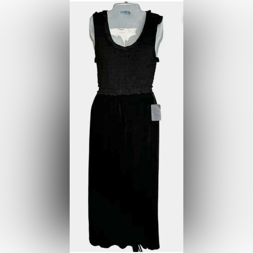 Max Studio London black sleeveless dress size small